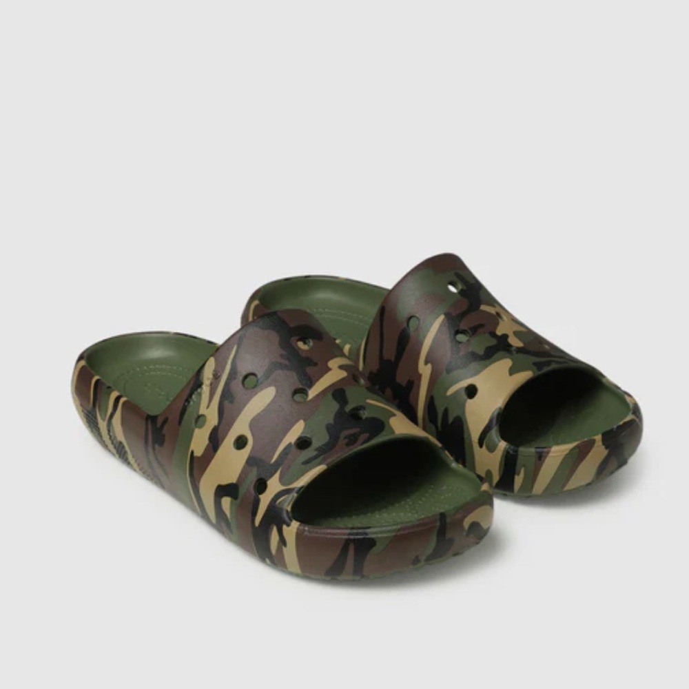 Crocs Classic Camouflage Slide V2 Camo Sandals M6 /W8 NWT